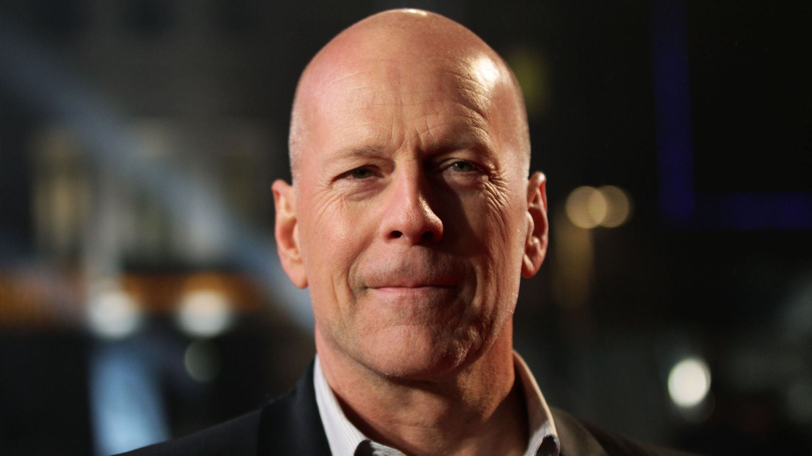 Afectat de afazie, Bruce Willis își încheie cariera de actor