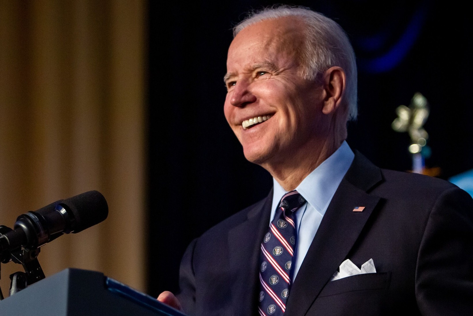 Joe Biden, între ironie și seriozitate la cina corespondenților de la Casa Albă