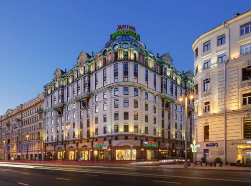 Marriott nu mai deschide noi hoteluri în Rusia, dar le păstrează pe cele deja existente