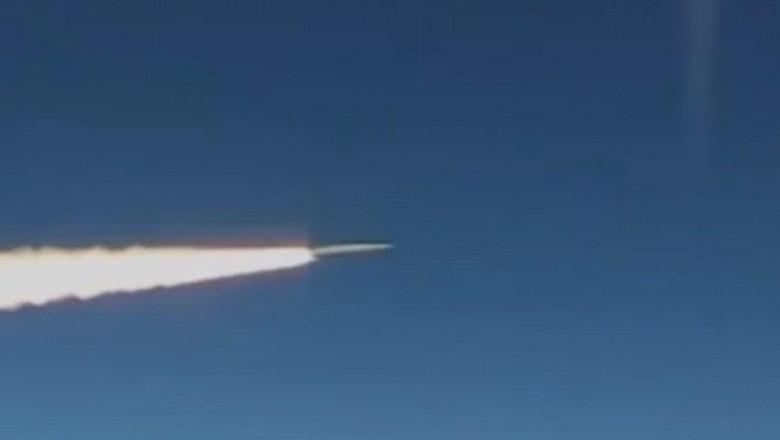 General american: Rusia a lansat „în mod repetat” rachete hipersonice asupra Ucrainei
