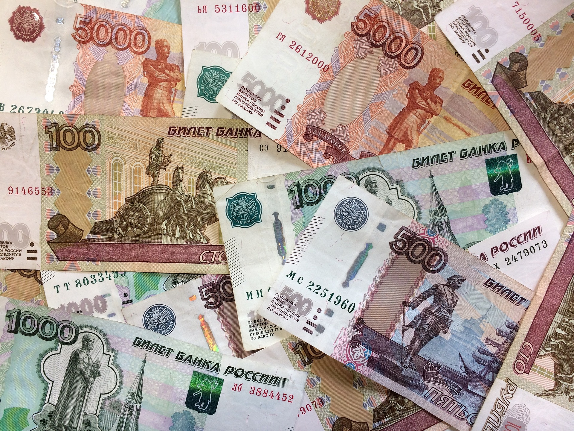 Slovacia se supune și anunță că va plăti gazele în ruble