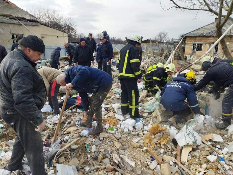 Războiul din Ucraina: 13 angajați ai unei fabrici de pâine, uciși într-un atac aerian