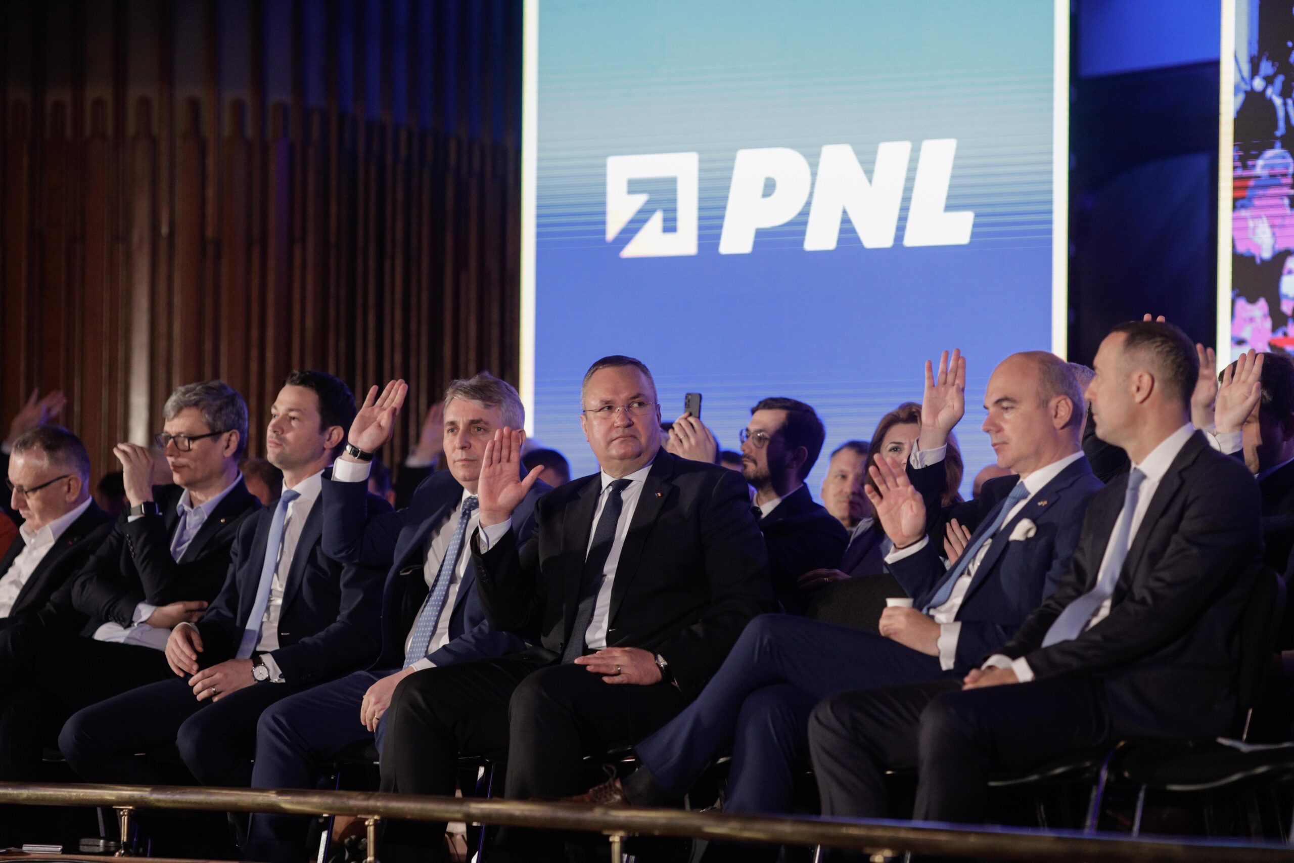 Rareș Bogdan: „PNL a crescut puternic în sondaje”. Cifrele prezentate de liderul liberal