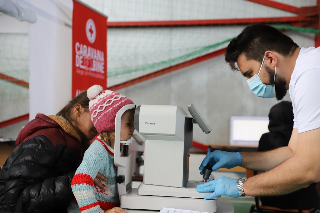 Crucea Roșie stabilește un nou record: peste 1.000 de consultații medicale în doar două zile