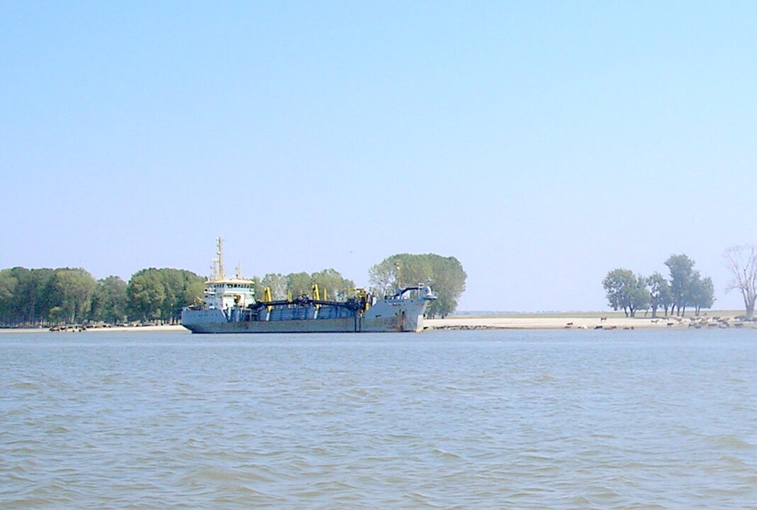 Nava Dunare