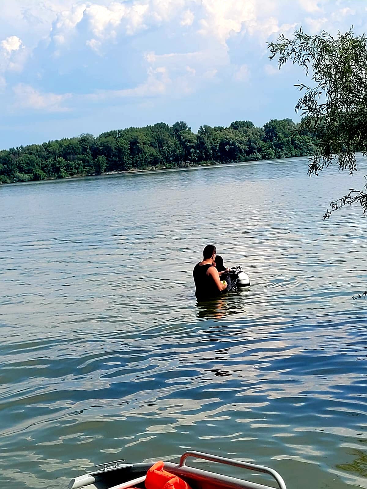 Dolj: Minorul de 10 ani care nu s-a mai întors acasă de la joacă, găsit înecat în Dunăre
