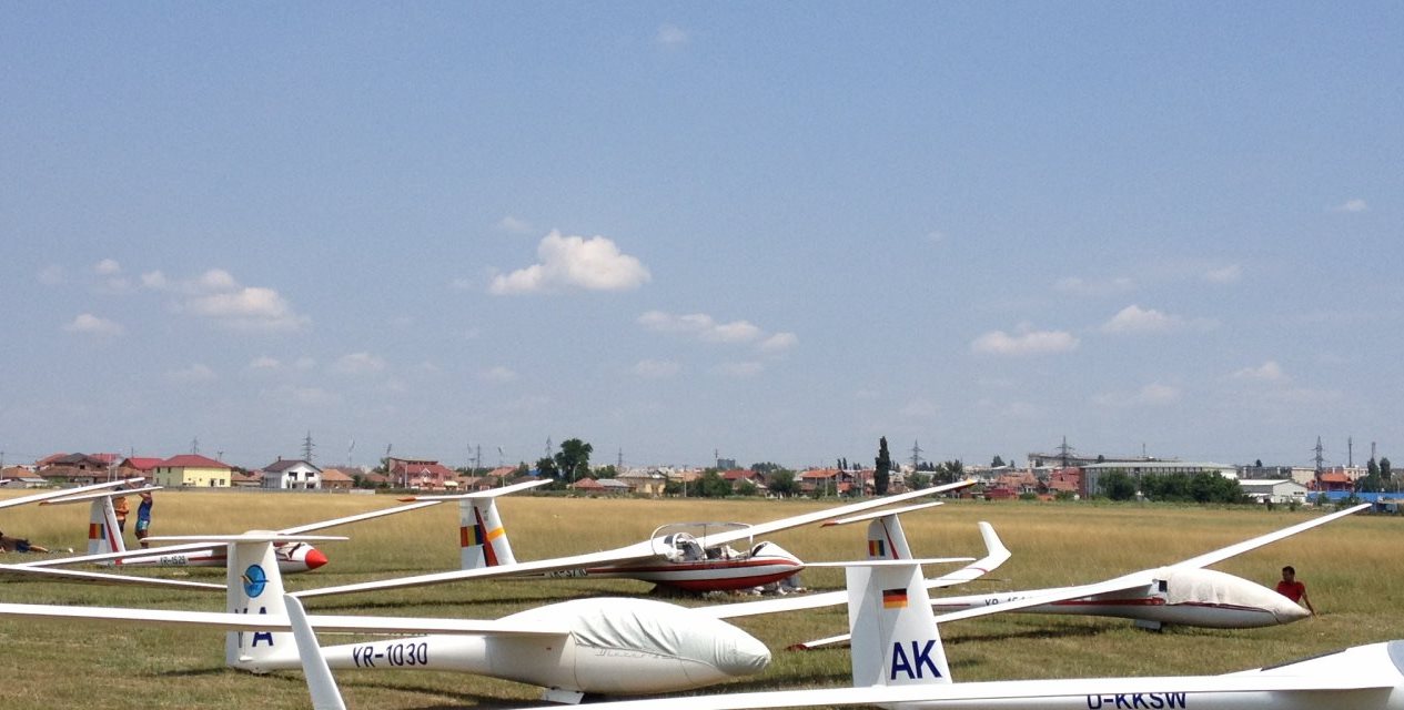 Aeroclubul României primeşte dreptul de administrare asupra terenului Aerodromului Ianca din Brăila