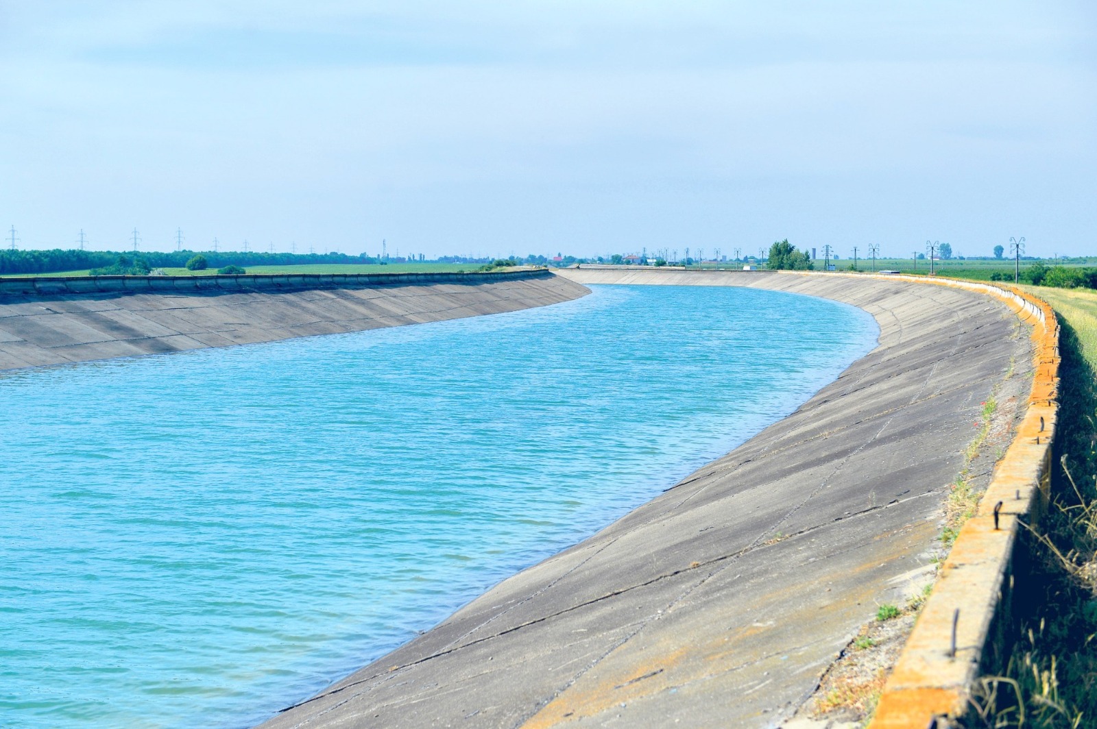 Proiecte de 300 milioane euro pentru extinderea rețelei de apă canal în județele Vaslui și Galați