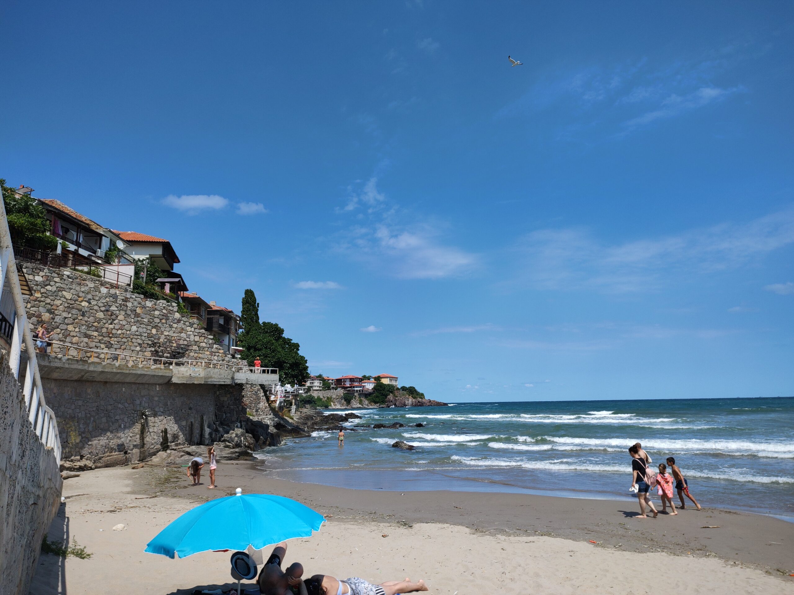 Exclusiv: Orașul de la bulgari cu plajă, katmi sărate sau dulci și ușa cu număr albastru! (GALERIE FOTO)