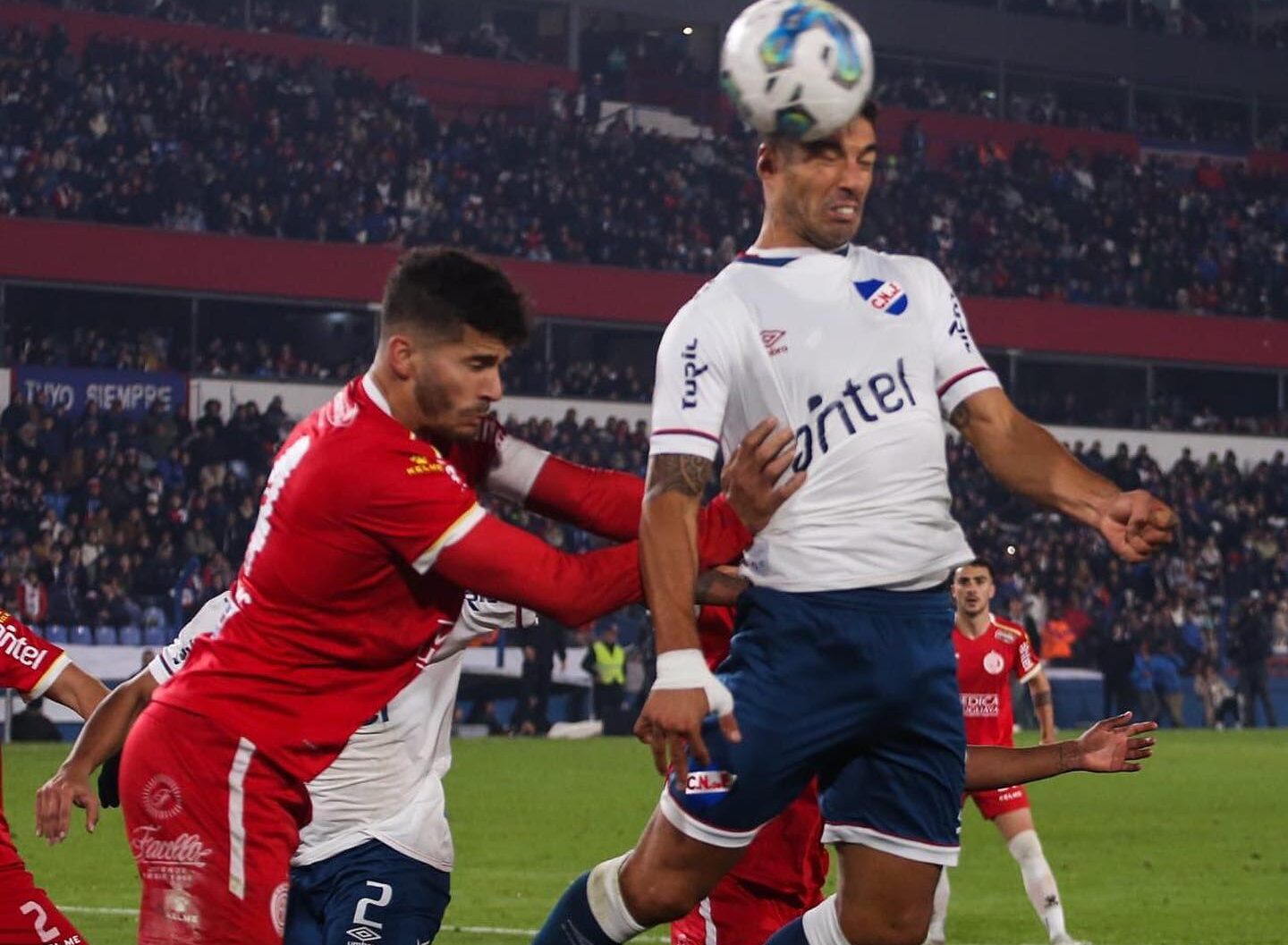 Luis Suarez a marcat primul gol de la revenirea la Nacional Montevideo (Video)