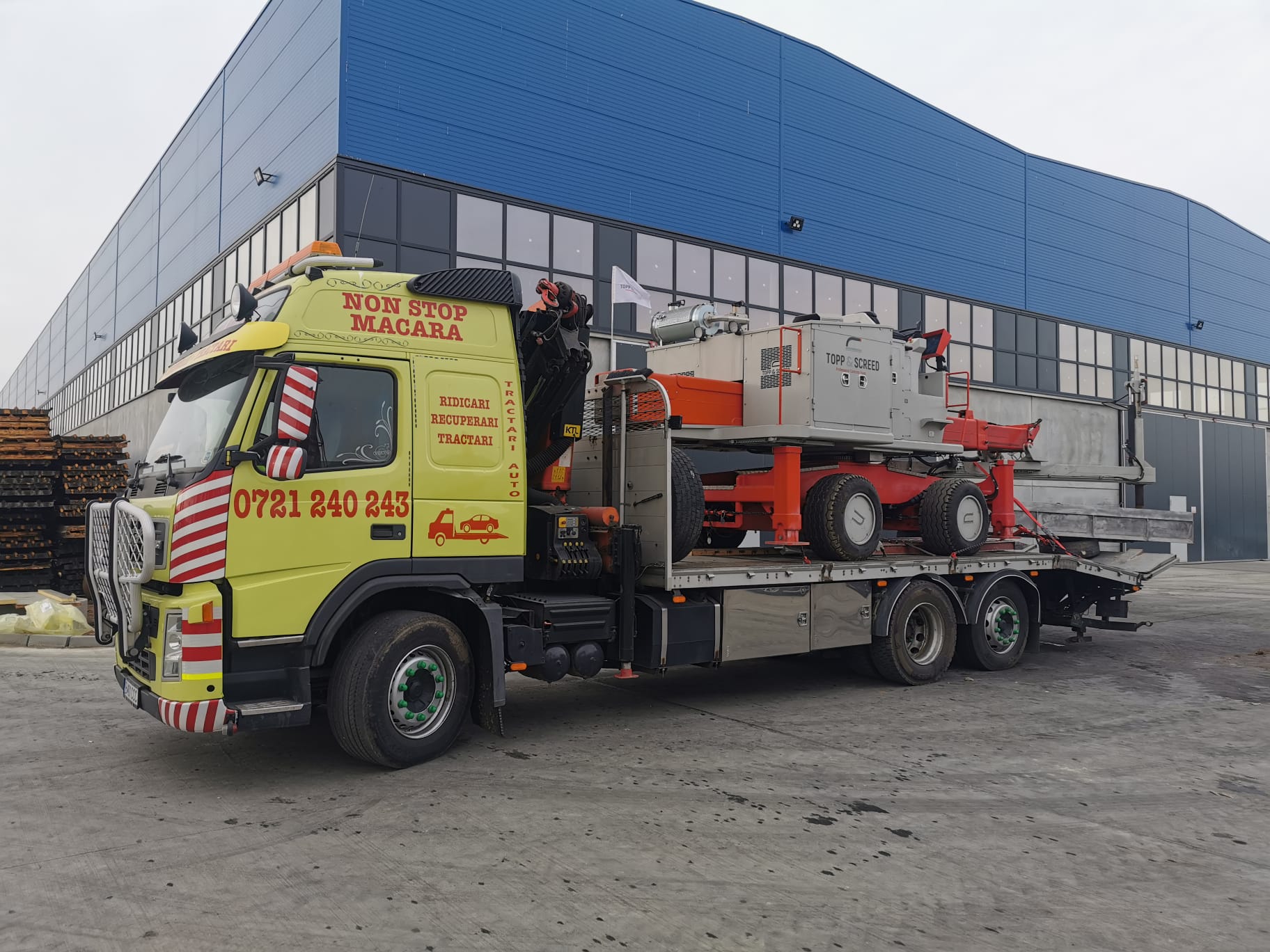 Inchiriere camion cu macara prin Cris Power Logistic SRL Bucuresti