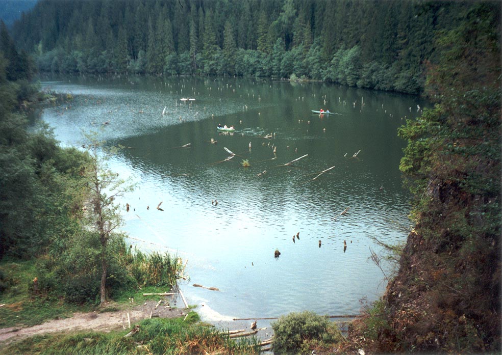 Lacul Roșu va fi conservat de Apele Române prin PNRR