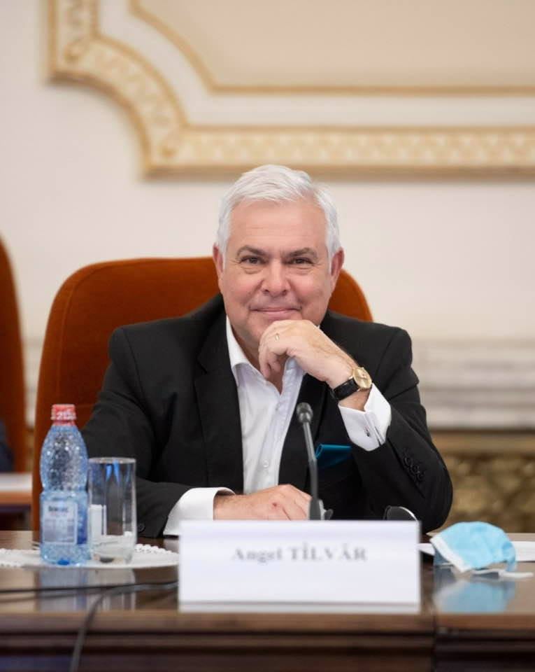 Iohannis a semnat decretul de numire a lui Angel Tîlvăr ca ministru al apărării naționale
