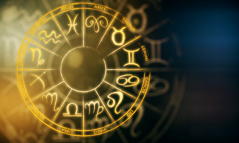 Horoscop zilnic DRAGOSTE și CARIERĂ. Nativii care primesc astăzi vești neașteptate despre BANI