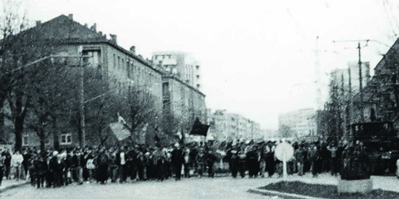 15 noiembrie 1987 – 35 de ani de la revolta muncitorilor din Brașov