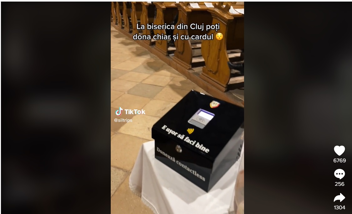 Biserica din România care primește donații cu cardul la cutia milei : „Ăsta e cardul milei, nu cutia milei”