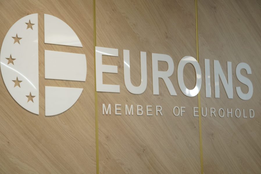 Euroins România arată că nu se află în niciun fel de dificultate financiară