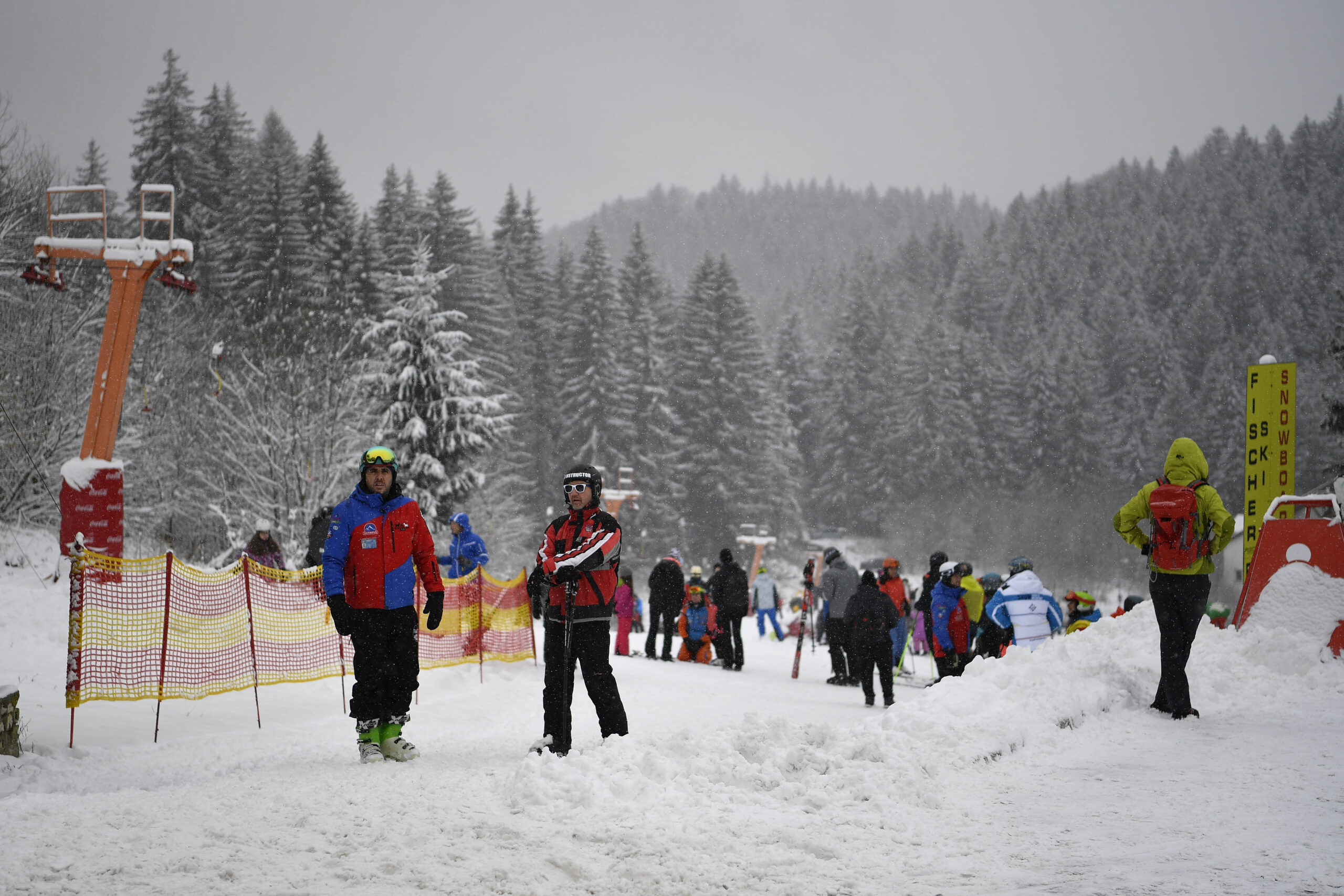 În Poiana Braşov au fost redeschise mai multe pârtii de schi
