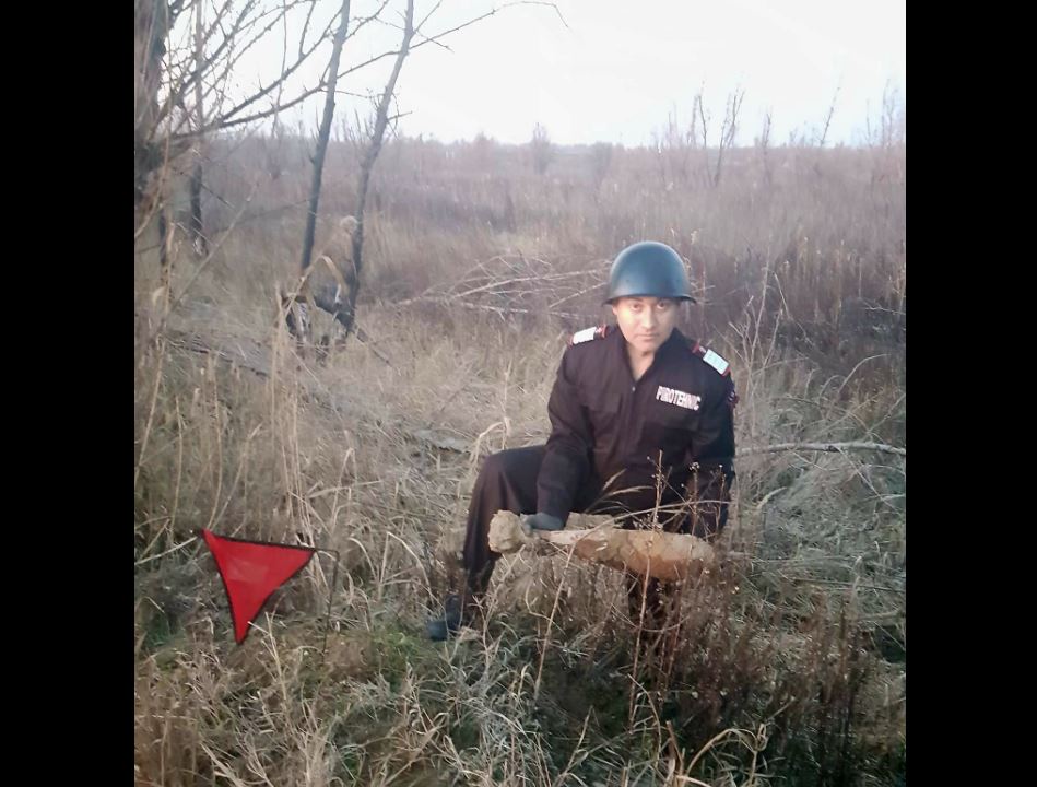 Bombă neexplodată, găsită pe un teren viran de la marginea orașului Giurgiu