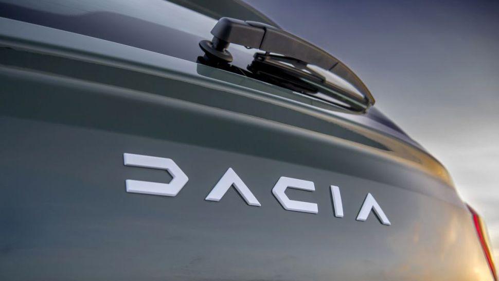 Dacia a rechemat în service mai multe mașini. Modelul care are probleme: „Sunați la reprezentanța cea mai apropiată”