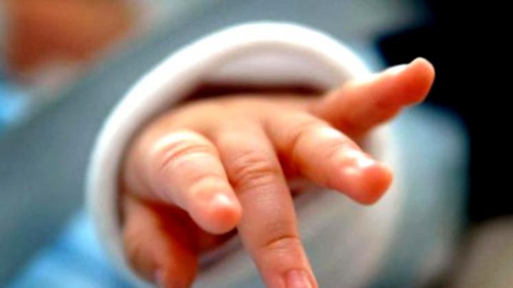 SUA: Un bebeluș din zece este victima expunerii la ftalați