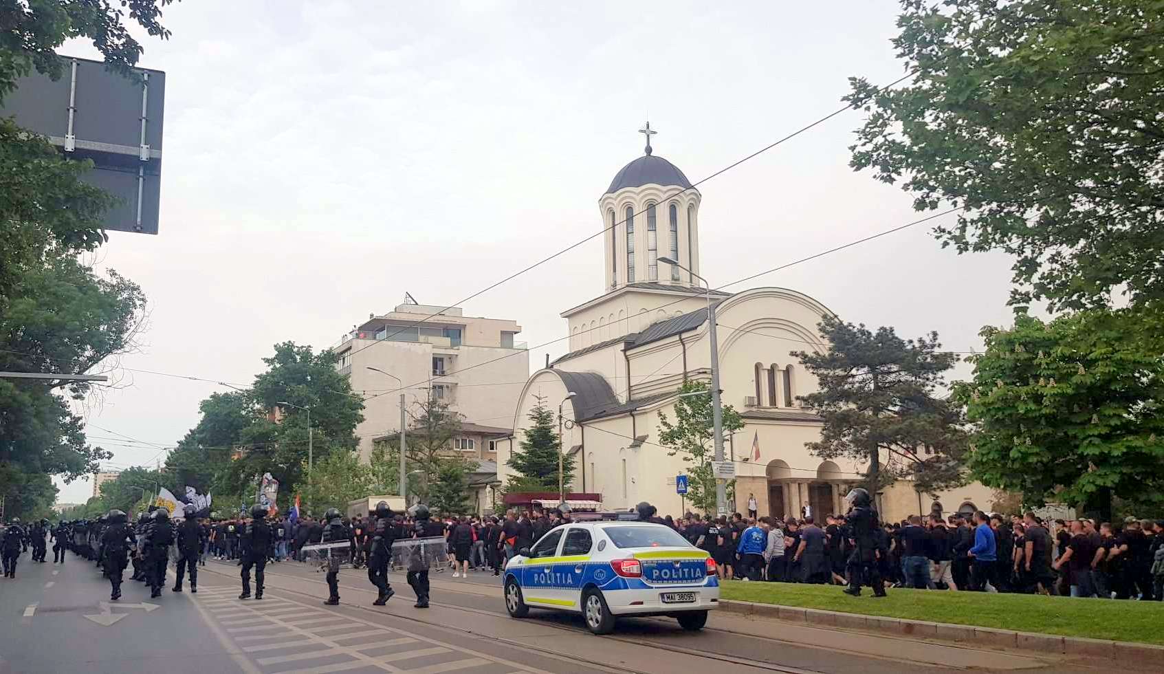 Incendiu devastator la biserica Mareșalului Antonescu