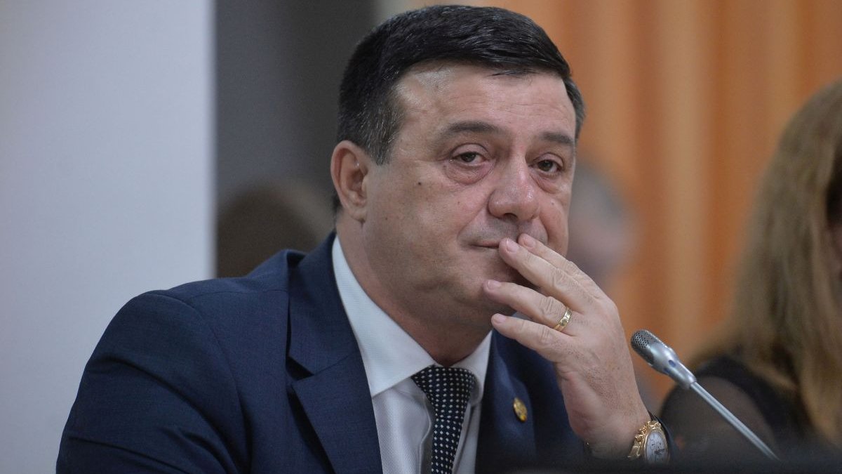 Fostul senator PSD Niculae Bădălău încearcă disperat să scape de judecătorul Nicolaescu