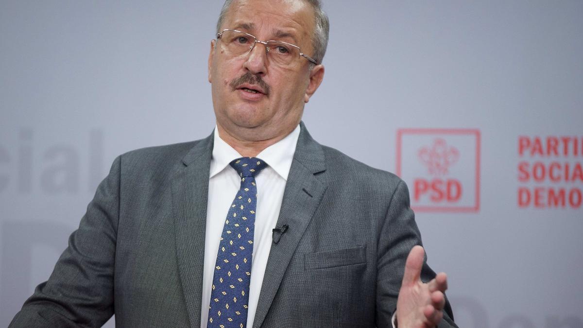 Vasile Dîncu a început campania electorală în… PSD