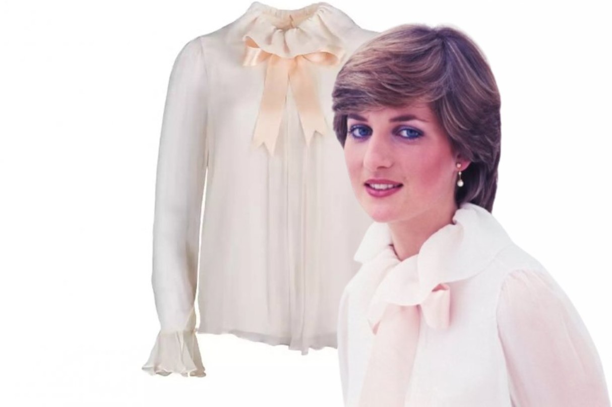 Bluza de logodnă a prințesei Diana va fi scoasă la licitație